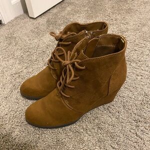 American Rag light brown/tan Suede Ankle Booties